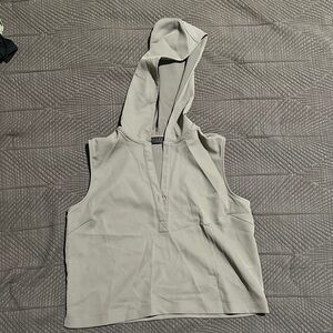 Olive Green Sleeveless Hooded Top